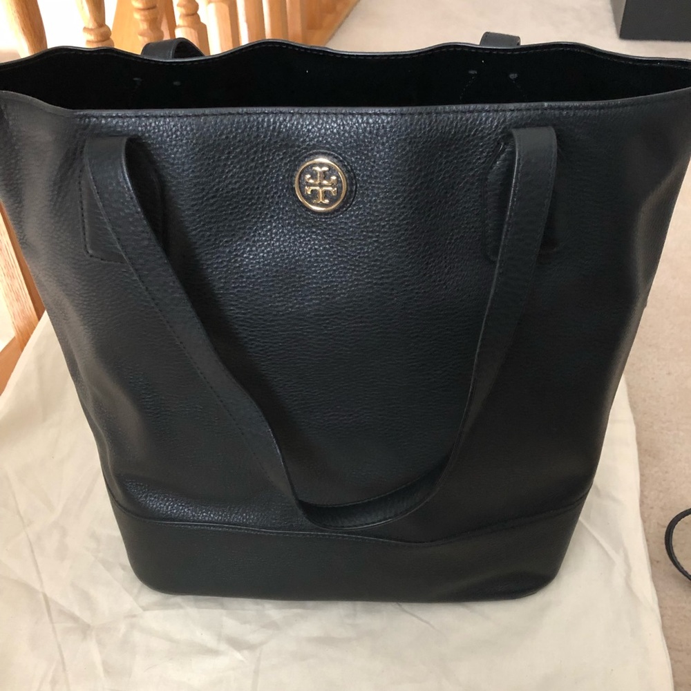 Brand new Tory Burch black leather tote